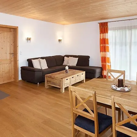 アパート Alex B フュッセン